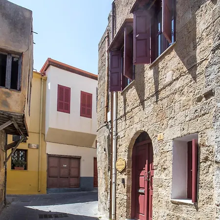 Alexandras Stone House Casa vacanze *