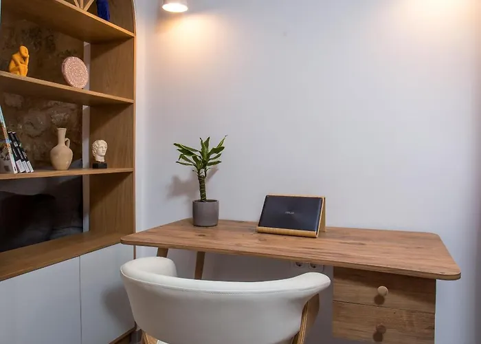 Alexandras Stone House Vakantiehuis *