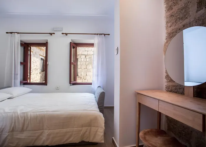 Alexandras Stone House Vakantiehuis